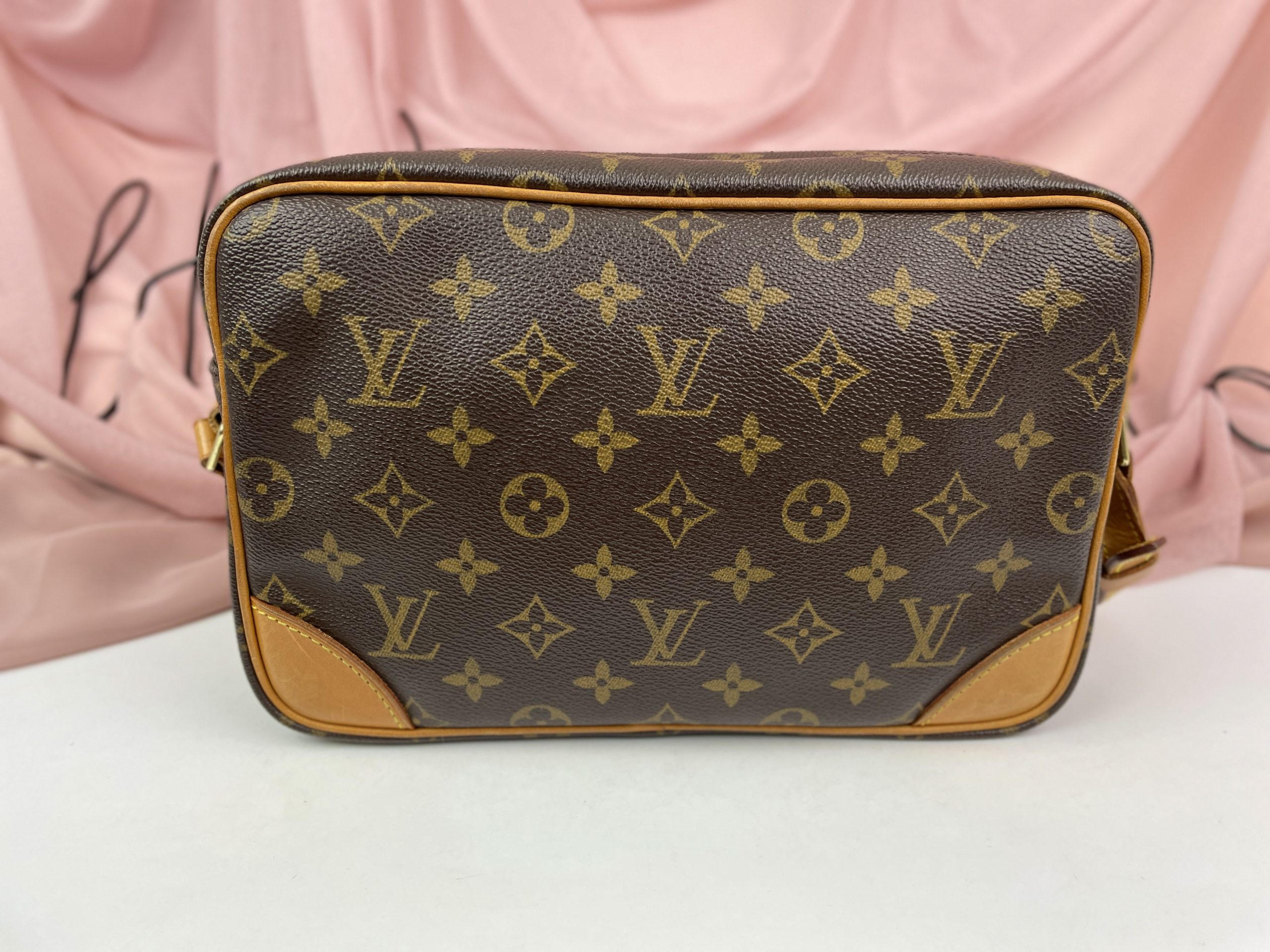 Louis Vuitton Trocadero 27 – Brand Bag Girl